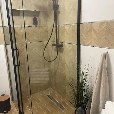 Moderne Am Stadtrand *